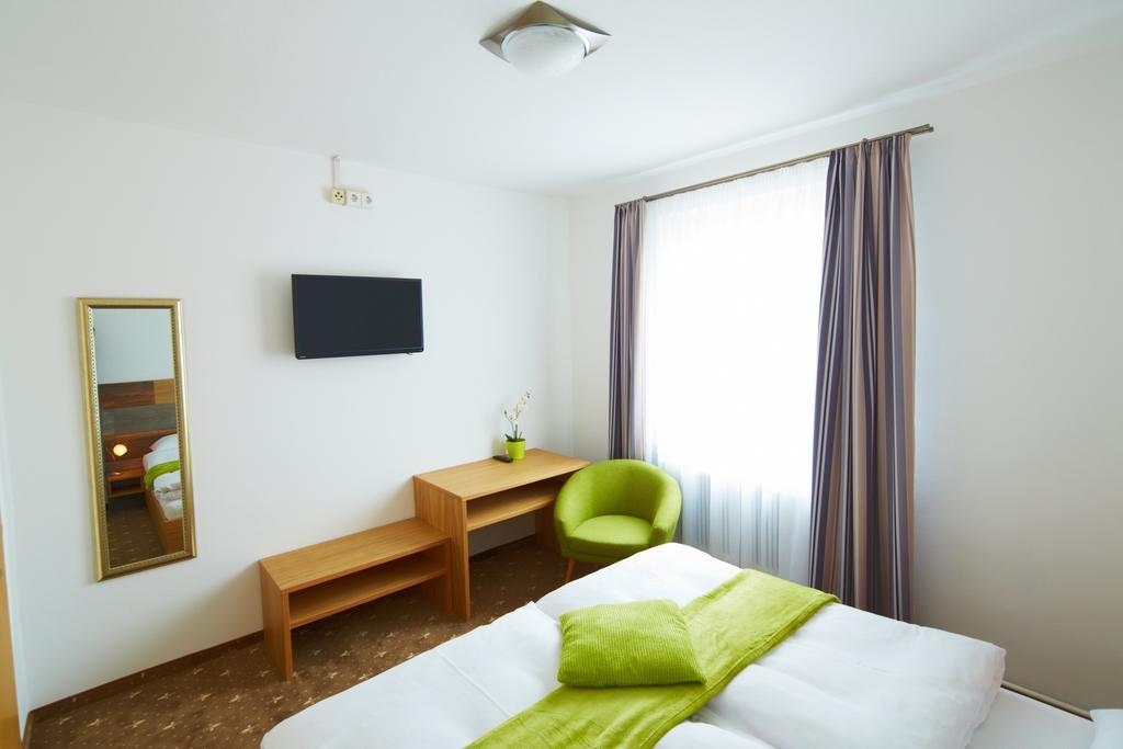 Rathauskeller Melk Hotel Екстериор снимка